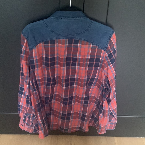 Plaid Denim shirt - Picture 2 of 3